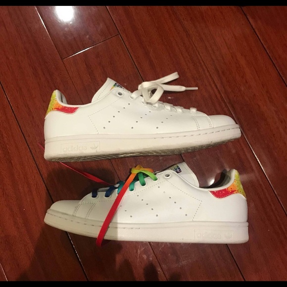 adidas stan smith pride